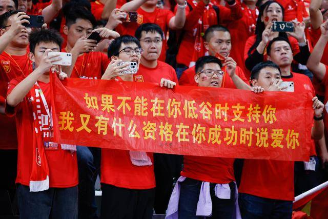 小平头啤酒肚！卢卡库本赛季意甲11场独造9球